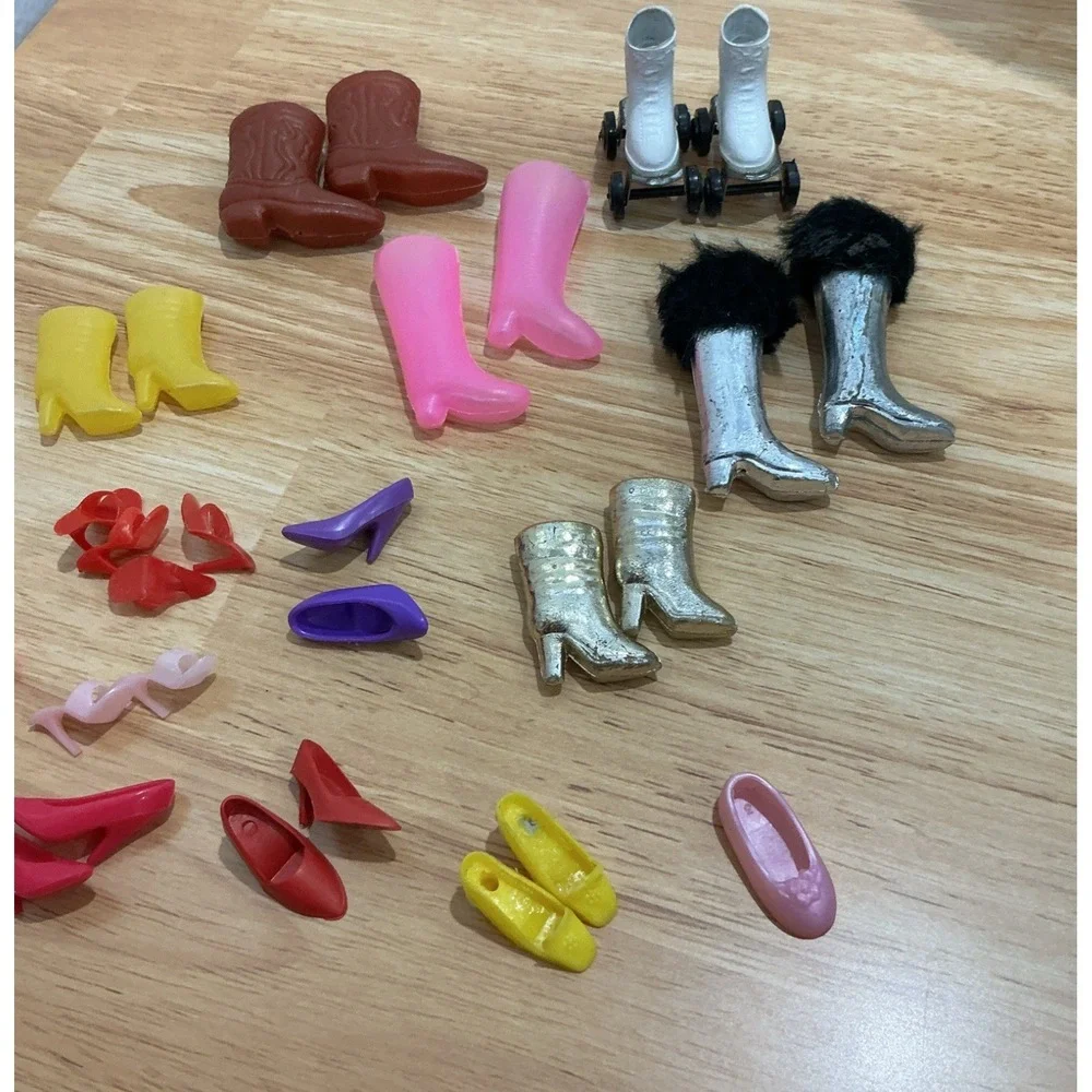 Vintage Barbie Doll‎ Lot of Shoes Open Toe Wedge Boots Skates 1960s Japan China